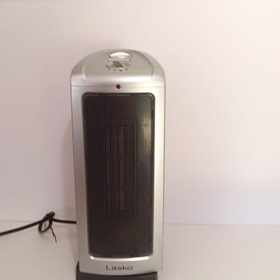Lasko Oscillating heater Winter is coming and you'll be glad to have this!