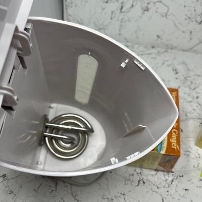 Electric tea pot & tea