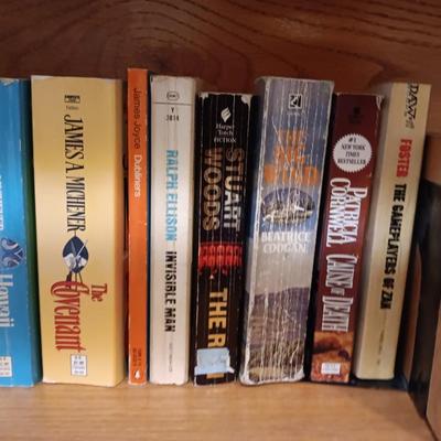 Softback books Argaret Coel, Jamed Doss, and other Authors