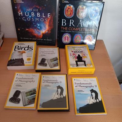 National Geographic books - Hubble cosmos- The brain - Birds - and Photography lessons on disc