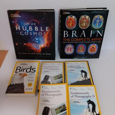 National Geographic books - Hubble cosmos- The brain - Birds - and Photography lessons on disc