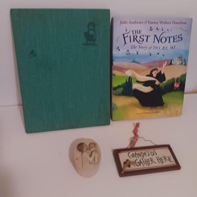 Books to read with Grandma, Willow tree Grandmother trinket box, and Grandkids gather here sign
