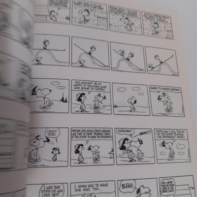 The Snoopy Festival Book. 1974. United Feature Syndicate Inc.