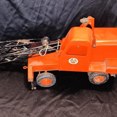 Vintage Charles Doepke Model Toys Unit Crane & Shovel Corp. Construction, Large Boom Metal crane