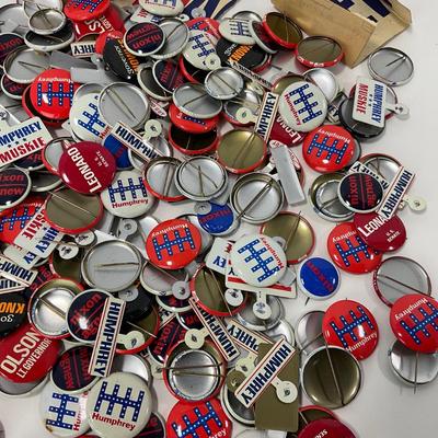 -98- POLITICAL | Vintage 1960â€™s Political Buttons