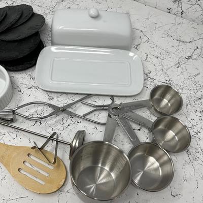 Misc kitchen items