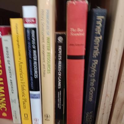 Learning books- English language - Medical dictionary - Thesaurus - and others