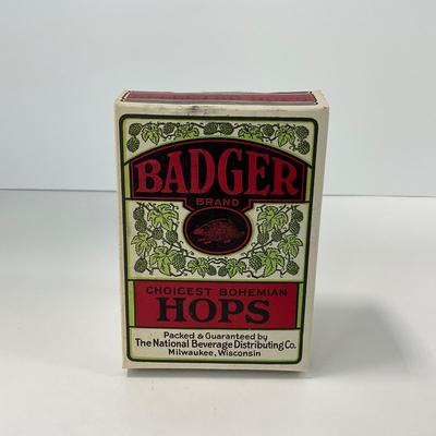 -100- COLLECTIBLE | Pre Prohibition Badger Brand Hops Box