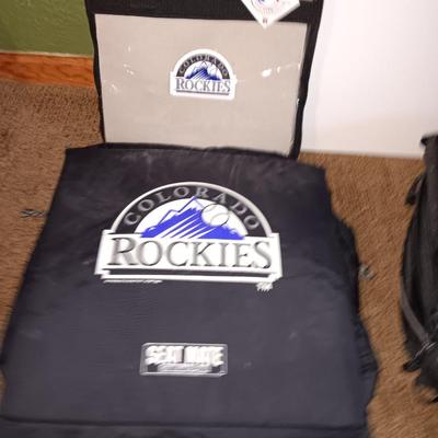 Colorado Rockies seat cushion / bag with other Rockies bags