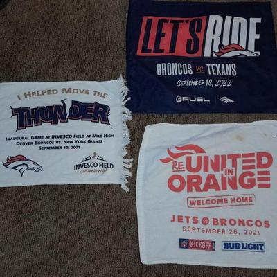 Collectible Bronco's sports / bar rags