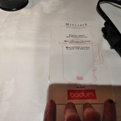 Bodum electric coffee maker and French coffee press