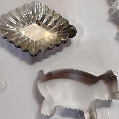 Vintage metal Cookie cutters Trick or Treat Cooky Cutters and others