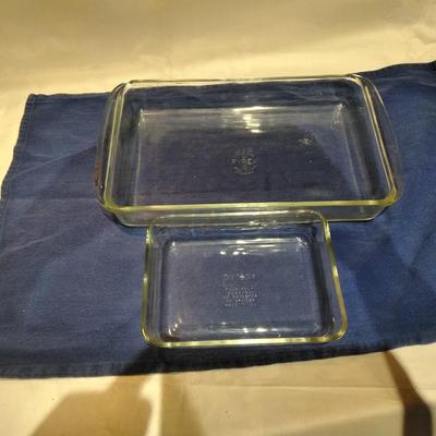 Two Glass cake pans