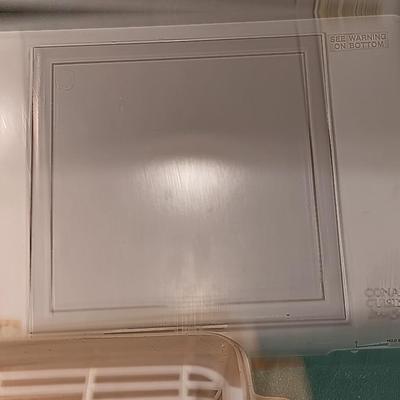 Conair Cuisine warming tray, Corningware and a microwave bacon dish