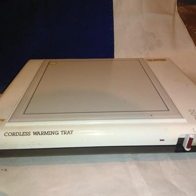 Conair Cuisine warming tray, Corningware and a microwave bacon dish