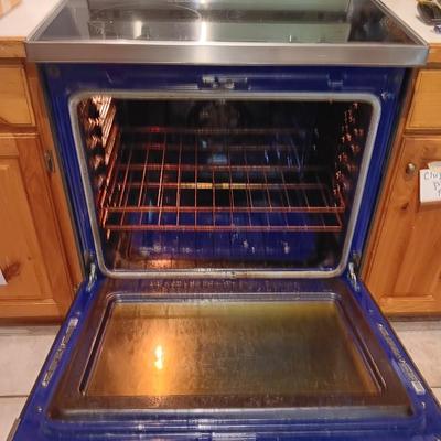 LG Stainless steel Electric Range with hood
