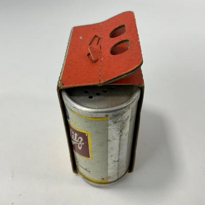 -101- COLLECTIBLE | 1961 Schlitz Salt & Pepper Shakers In Packaging