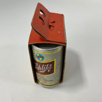 -101- COLLECTIBLE | 1961 Schlitz Salt & Pepper Shakers In Packaging