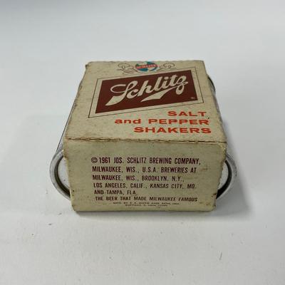 -101- COLLECTIBLE | 1961 Schlitz Salt & Pepper Shakers In Packaging