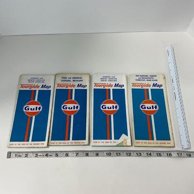 -108- COLLECTIBLE | Vintage Gas Station Road Maps