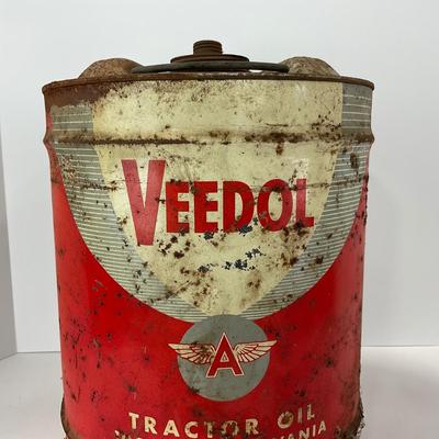 -110- COLLECTIBLE | Veedol Large Tractor Oil Can