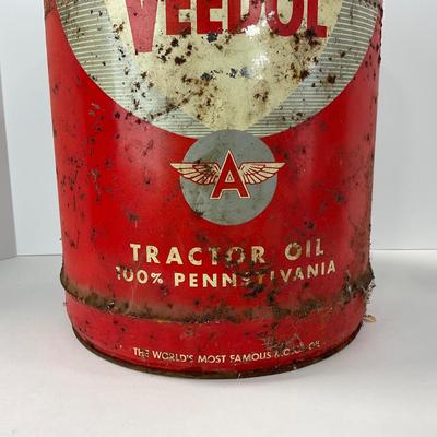 -110- COLLECTIBLE | Veedol Large Tractor Oil Can