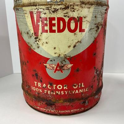 -110- COLLECTIBLE | Veedol Large Tractor Oil Can
