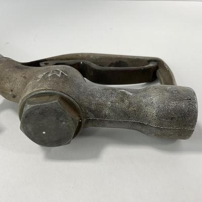 -112- COLLECTIBLE | 1930â€™s Milwaukee Gas Pump Handle