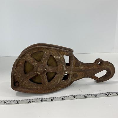 -118- TOOLS | Metal Pulleys With Hooks