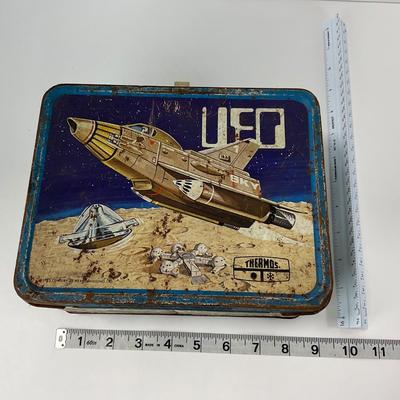 -122- COLLECTIBLE | UFO Space Metal Lunch Box