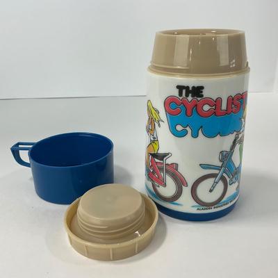 -123- COLLECTIBLE | The Cyclist Dirt Bike Lunch Box With Thermos