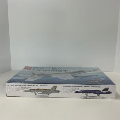 -129- MODEL | Sealed F/A-18A Hornet 1:48 Scale