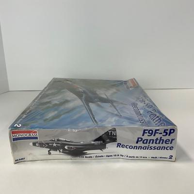 -130- MODEL | Sealed Monogram F9F-5P Panther Reconnaissance Jet 1:48 Scale