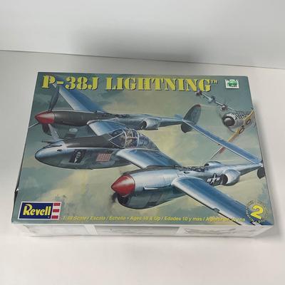 -134- MODEL | Sealed P-38J Lighting Model Kit 1:48 Scale