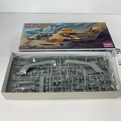 -135- MODEL | Academy OV-10D Bronco Desert Storm Model Kit 1:72 Scale