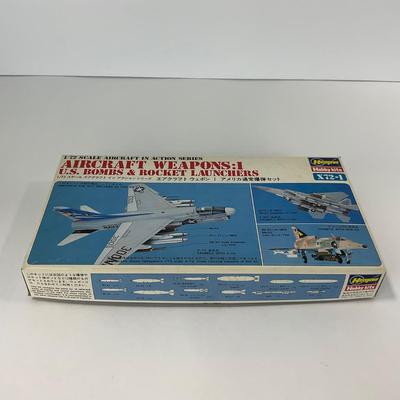 -136- MODEL | Two Vintage Hasegawa Model kits