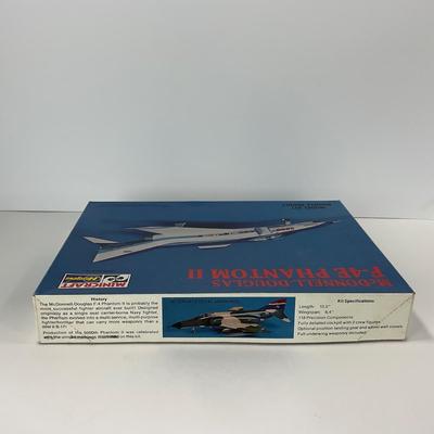 -136- MODEL | Two Vintage Hasegawa Model kits