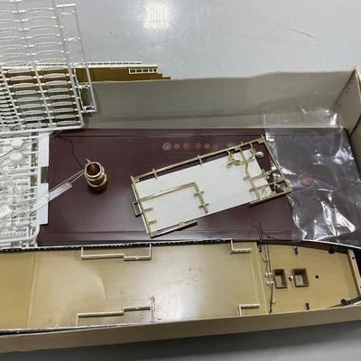 -139- MODEL | Academy Minicraft HMS Titanic Model Kit 1:350 Scale