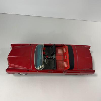 -141- CAR | Japan Bandai Tin Battery Gear Shift 1960â€™s Op Cadillac Convertible