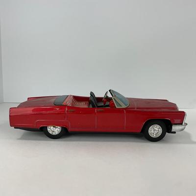 -141- CAR | Japan Bandai Tin Battery Gear Shift 1960â€™s Op Cadillac Convertible