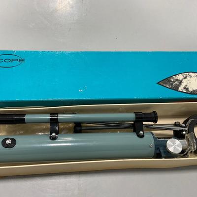 -151- COLLECTIBLE | 1950â€™s Telescope In Box