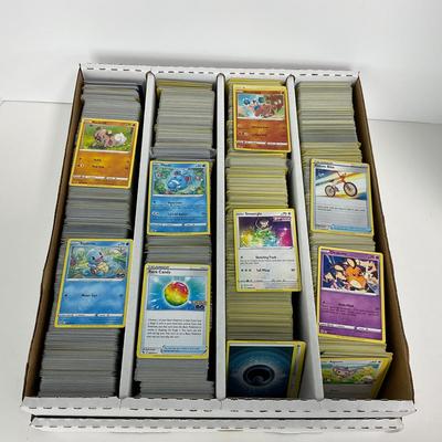 -153- POKÃ‰MON | Large Bulk Box Of PokÃ©mon Cards
