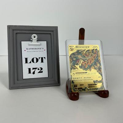 -172- POKÃ‰MON | Gold Foil Charizard Card