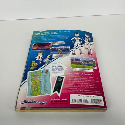 -177- POKÃ‰MON | Cuebone Figures & PokÃ©mon Sword & Shield Book