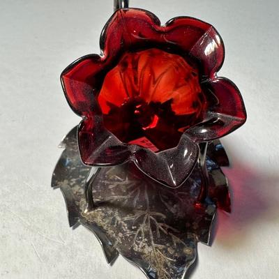 Cranberry elongated with Silver Stand Salt