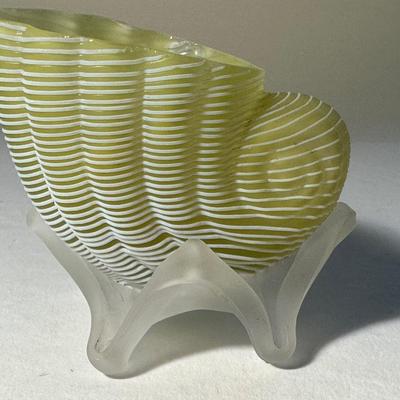 Yellow Seashell Salts