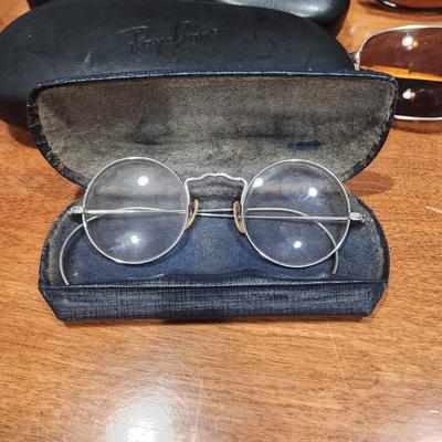 Large Lot of eye Glasses & Frames Ray-Ban Cases