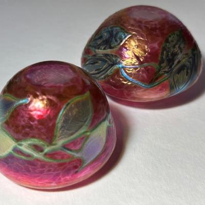 Lot of two Salts Hand Singed