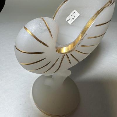 White Opalescent Clam Broth French 1890