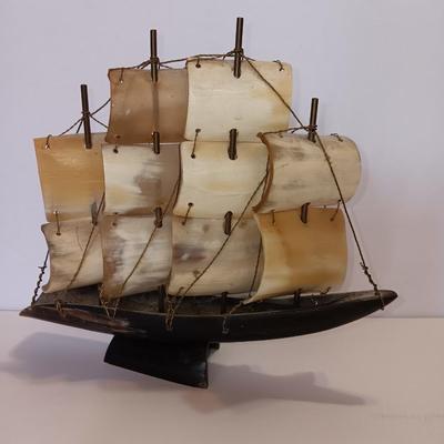 Vintage Sailing Ship Made of real Horn and a Heavy Brass Columbus Santa Maria Pirate Ship Metal